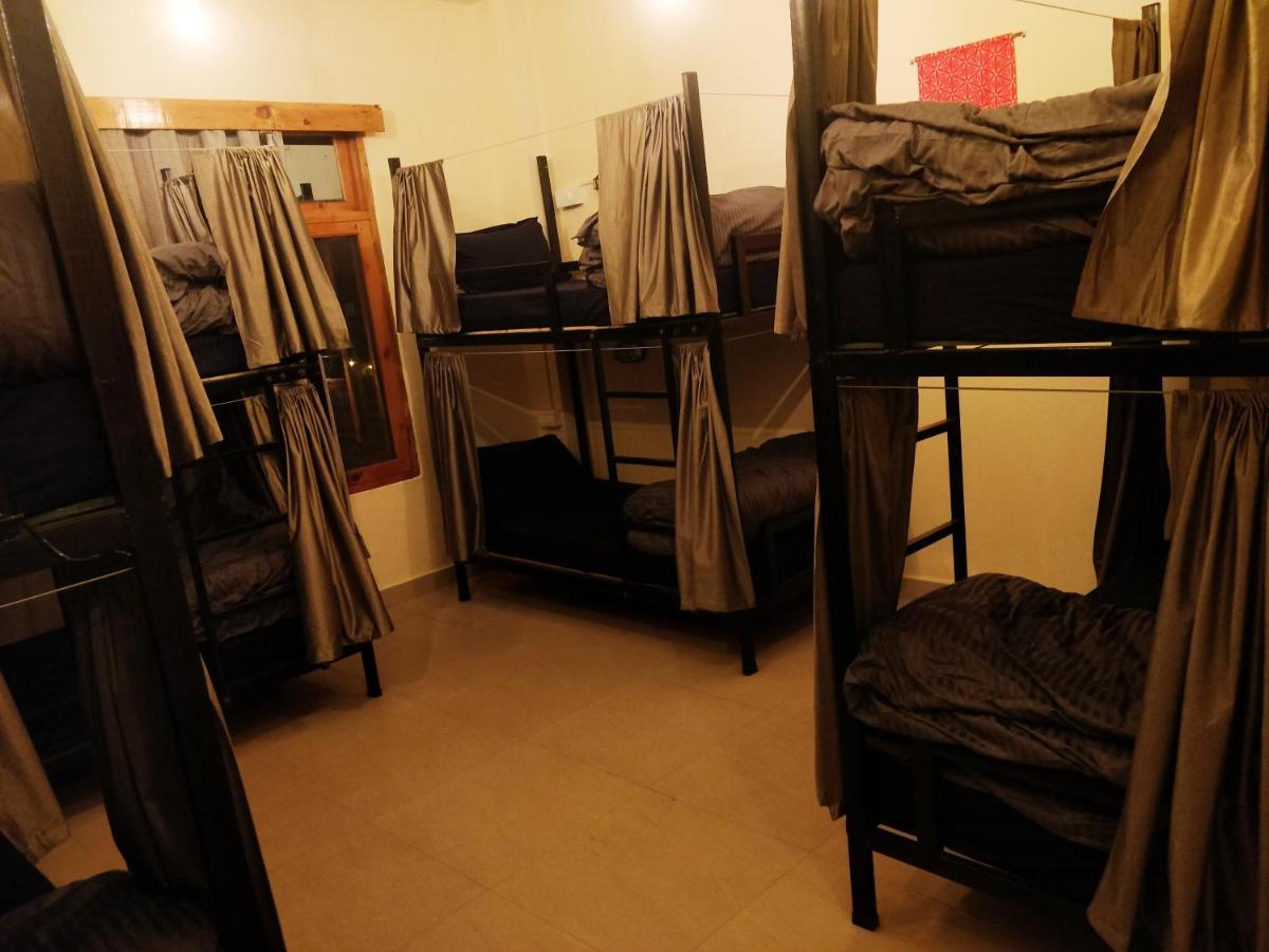 PerkUp Hostel Kasol Buitenkant foto