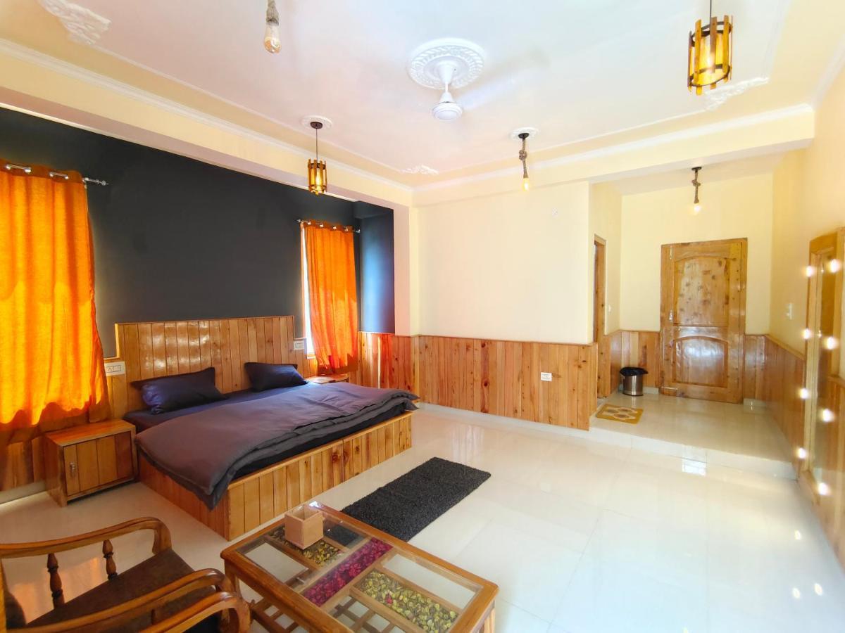 PerkUp Hostel Kasol Buitenkant foto