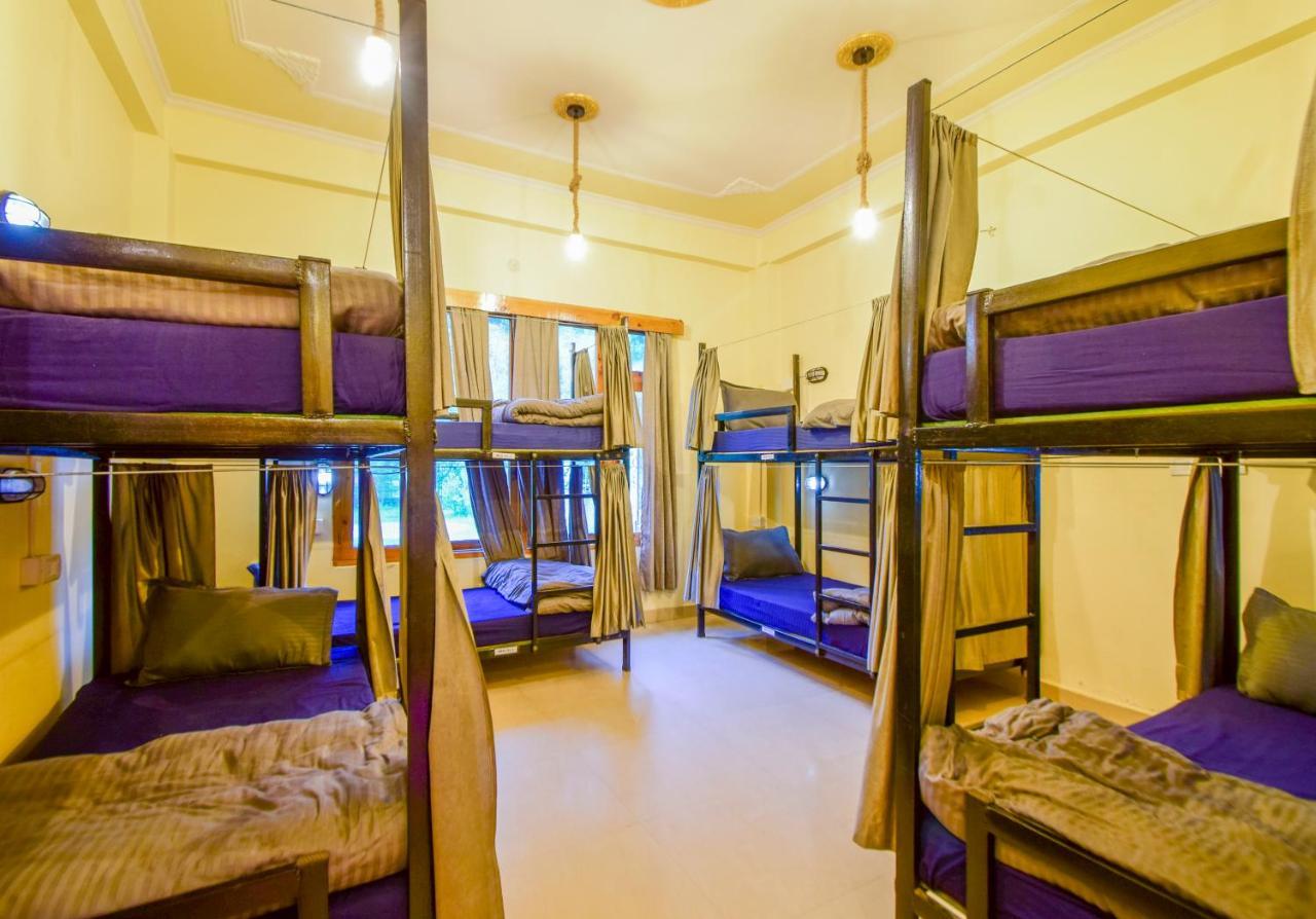 PerkUp Hostel Kasol Buitenkant foto