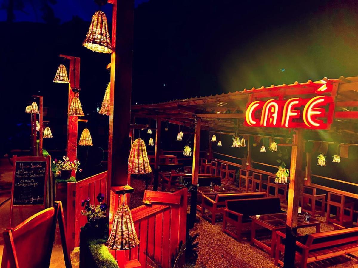 PerkUp Hostel Kasol Buitenkant foto